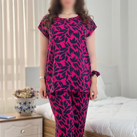 Noir Chic Capri Set